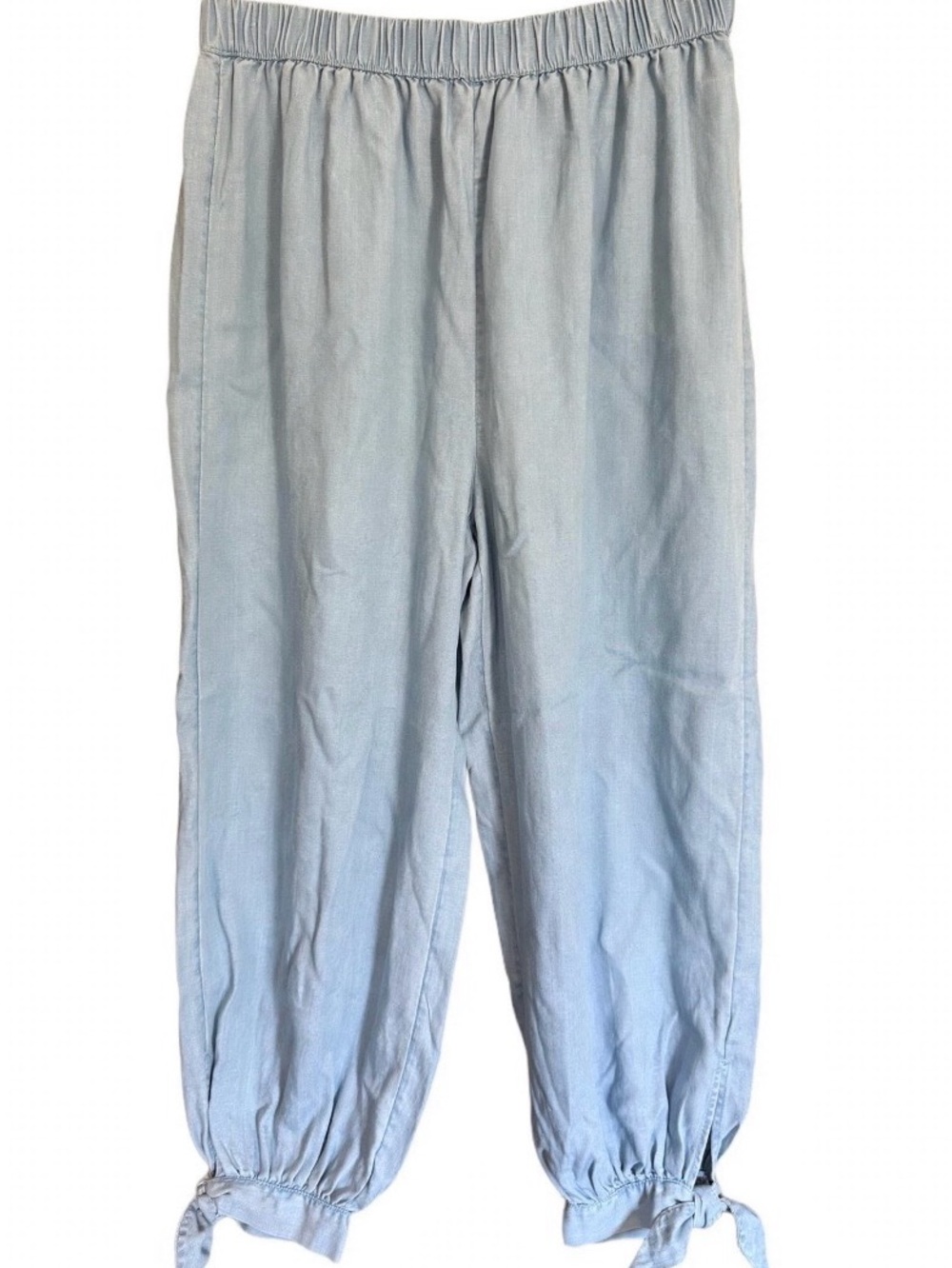 LOFT Chambray Tie-Ankle Pants - Size M
NWT